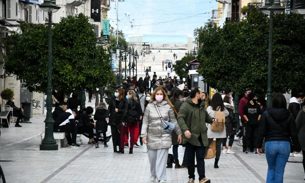 Κορονοϊός: ''Επιστροφή στην κανονικότητα'' για τους εμβολιασμένους